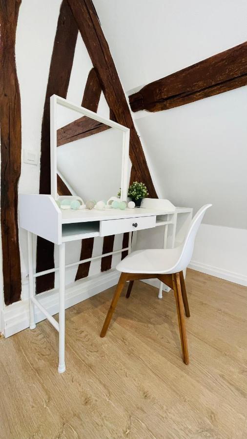Le Champs Des Oiseaux Apartment Руан Екстериор снимка
