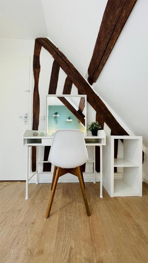 Le Champs Des Oiseaux Apartment Руан Екстериор снимка